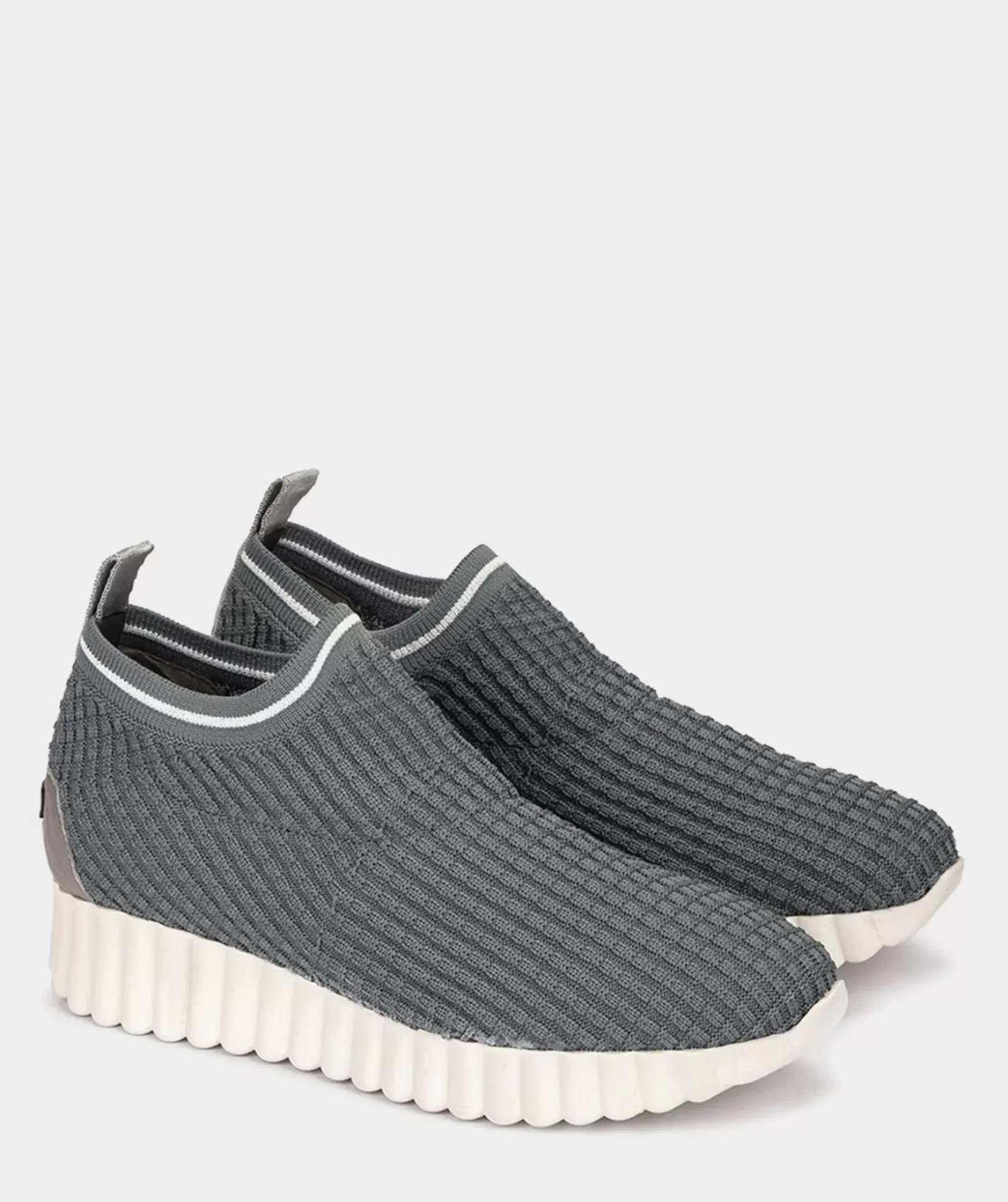 Chaussure Pedro Miralles Baskets Chaussettes En Tissu Avec Detail Brillant Sur La Cheville Short Sock Taupe
