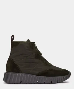 Chaussure Pedro Miralles Baskets En Cuir Fendu Et Textile De Couleur Vert Fonce Meme Kaki