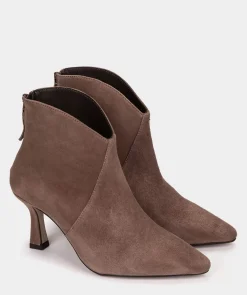 Chaussure Pedro Miralles Botines De Tacon Confeccionados En Ante De Color Crudo Amalfi Acero