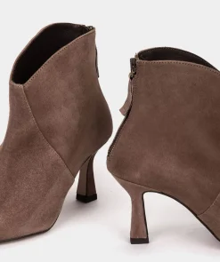 Chaussure Pedro Miralles Botines De Tacon Confeccionados En Ante De Color Crudo Amalfi Acero