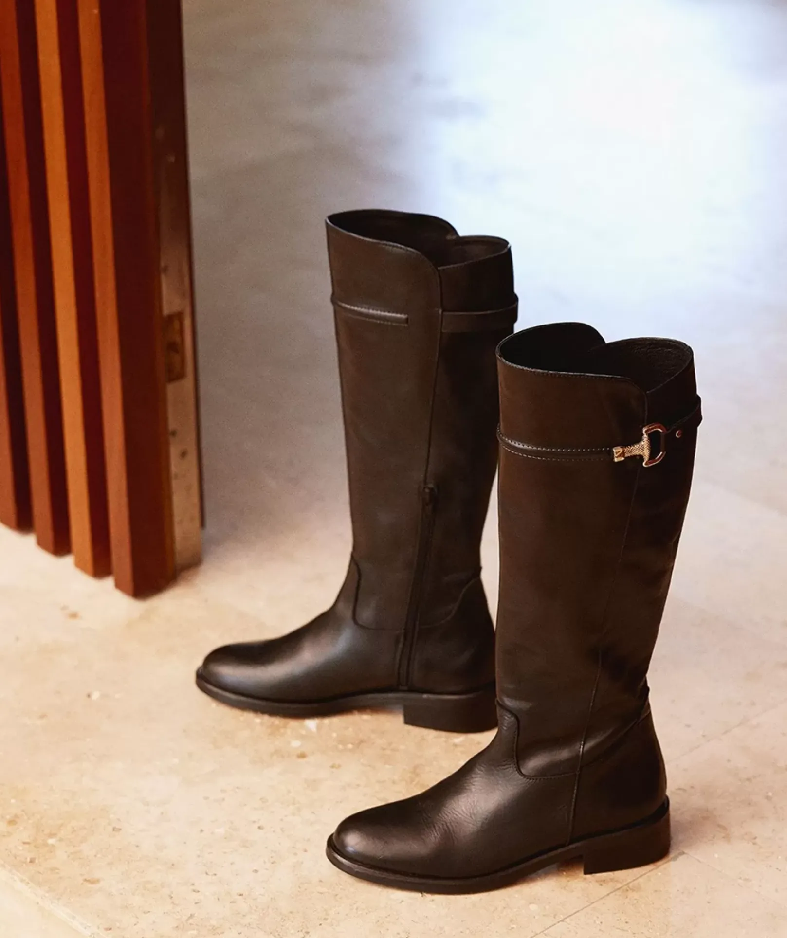 Chaussure Pedro Miralles Bottes Montantes En Cuir Noir, Inspirees Des Bottes D'Equitation Classiques. Seta Negro