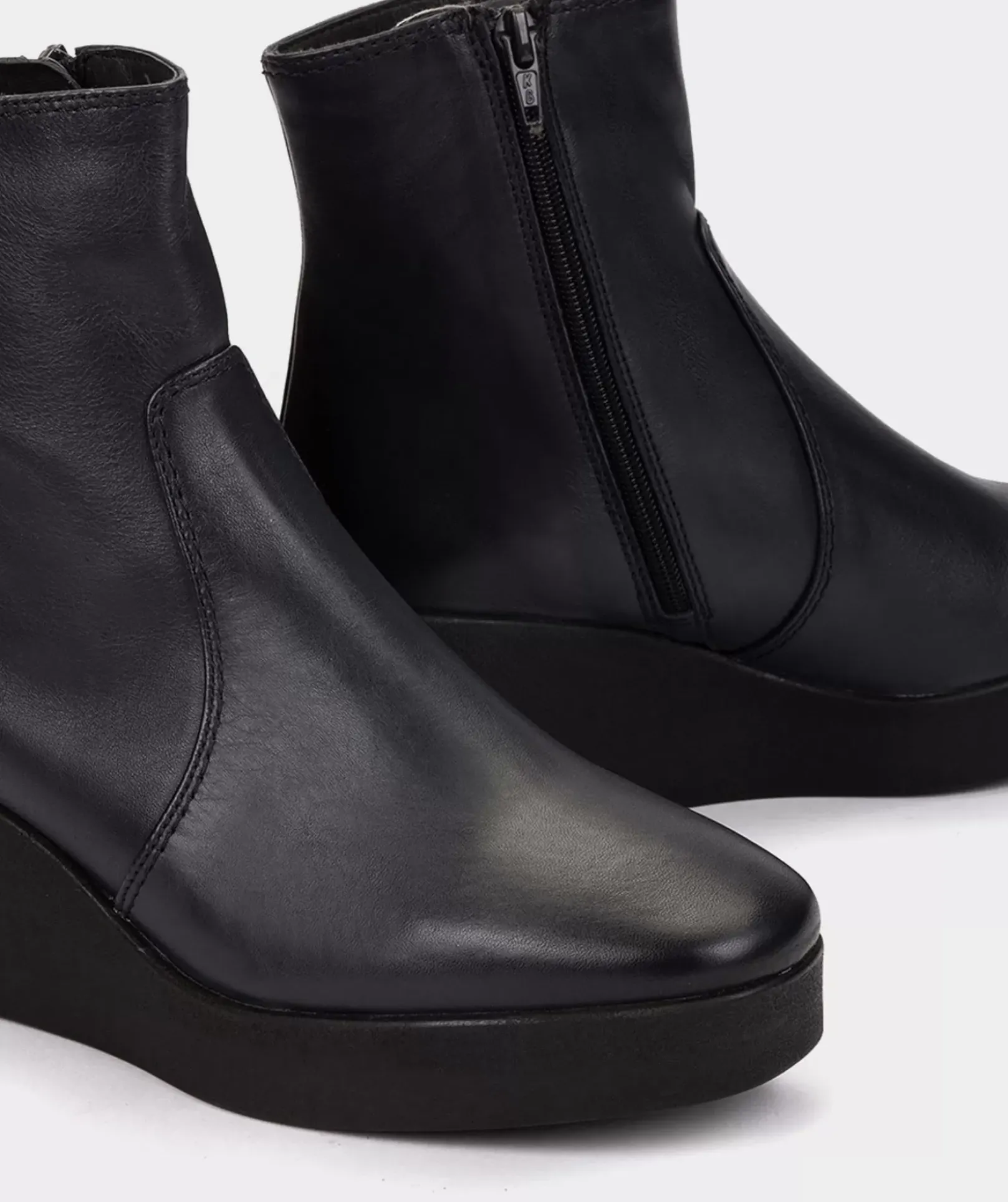 Chaussure Pedro Miralles Bottines A Semelle Compensee Et Plateforme En Cuir Bleu Elit Navy