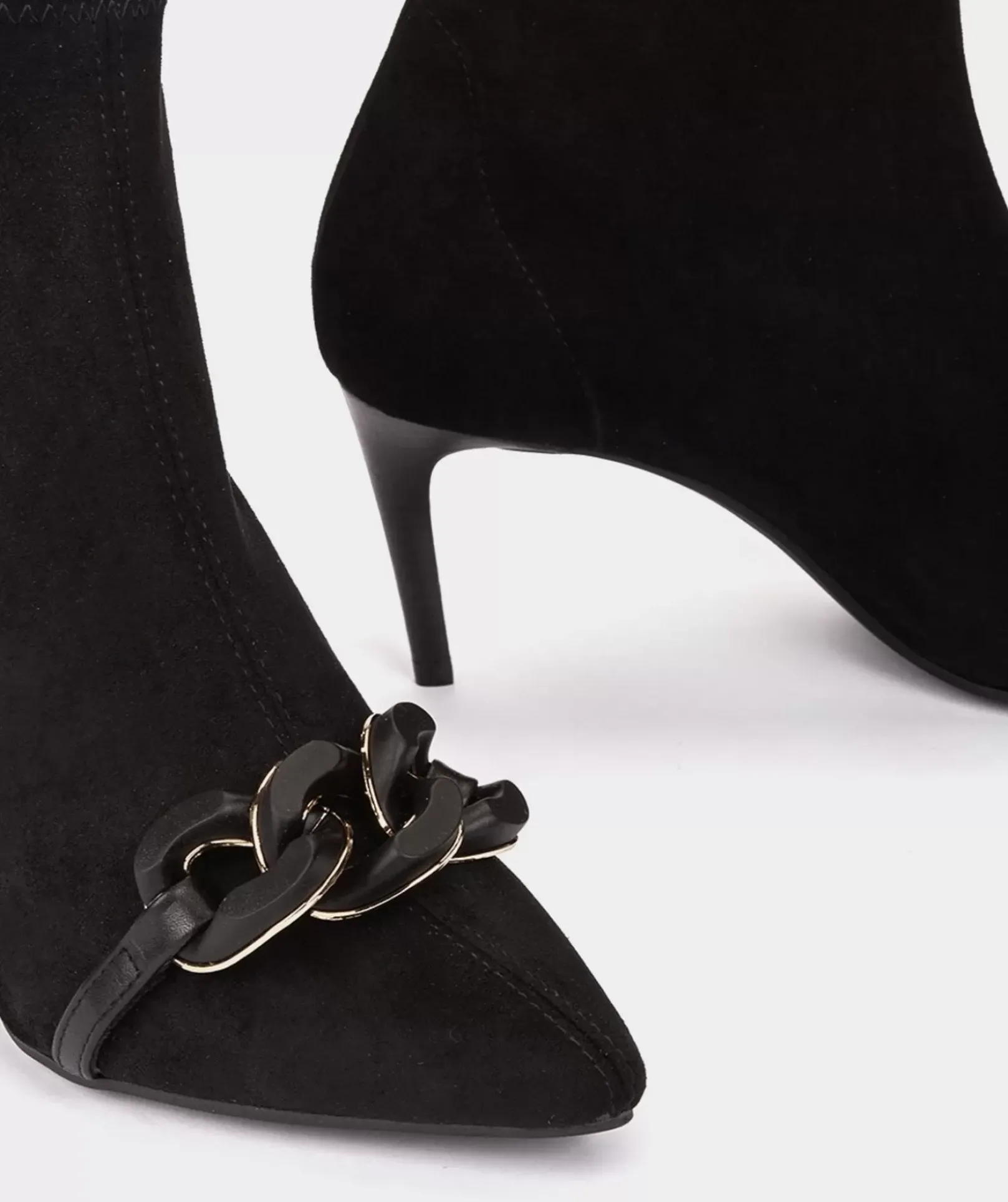 Chaussure Pedro Miralles Bottines A Talon Et Bout Pointu, En Tissu Elastique Effet Daim De Couleur Noire. Ante Strech Negro