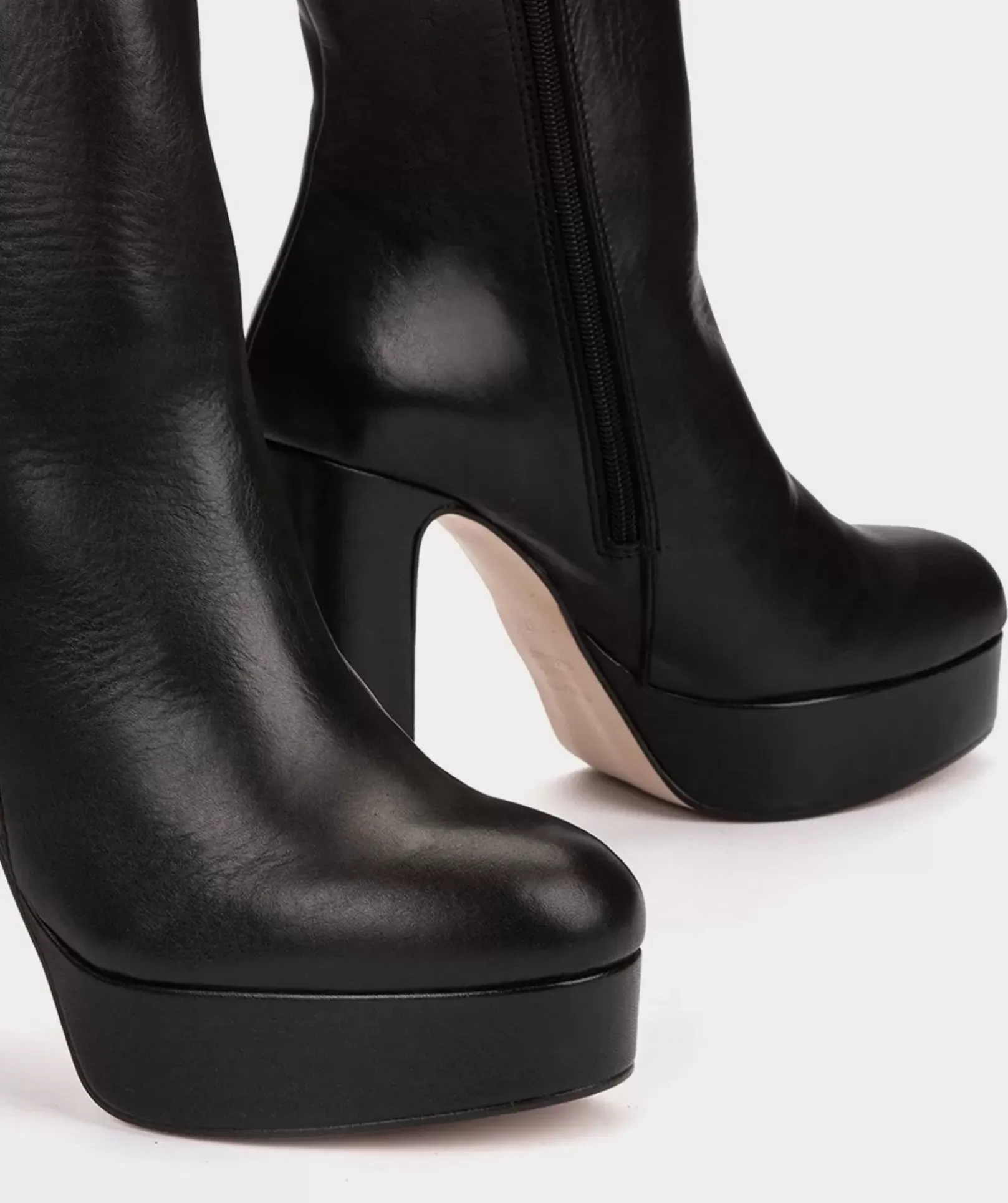 Chaussure Pedro Miralles Bottines A Talons Avec Plateforme En Cuir Noir Seta Negro