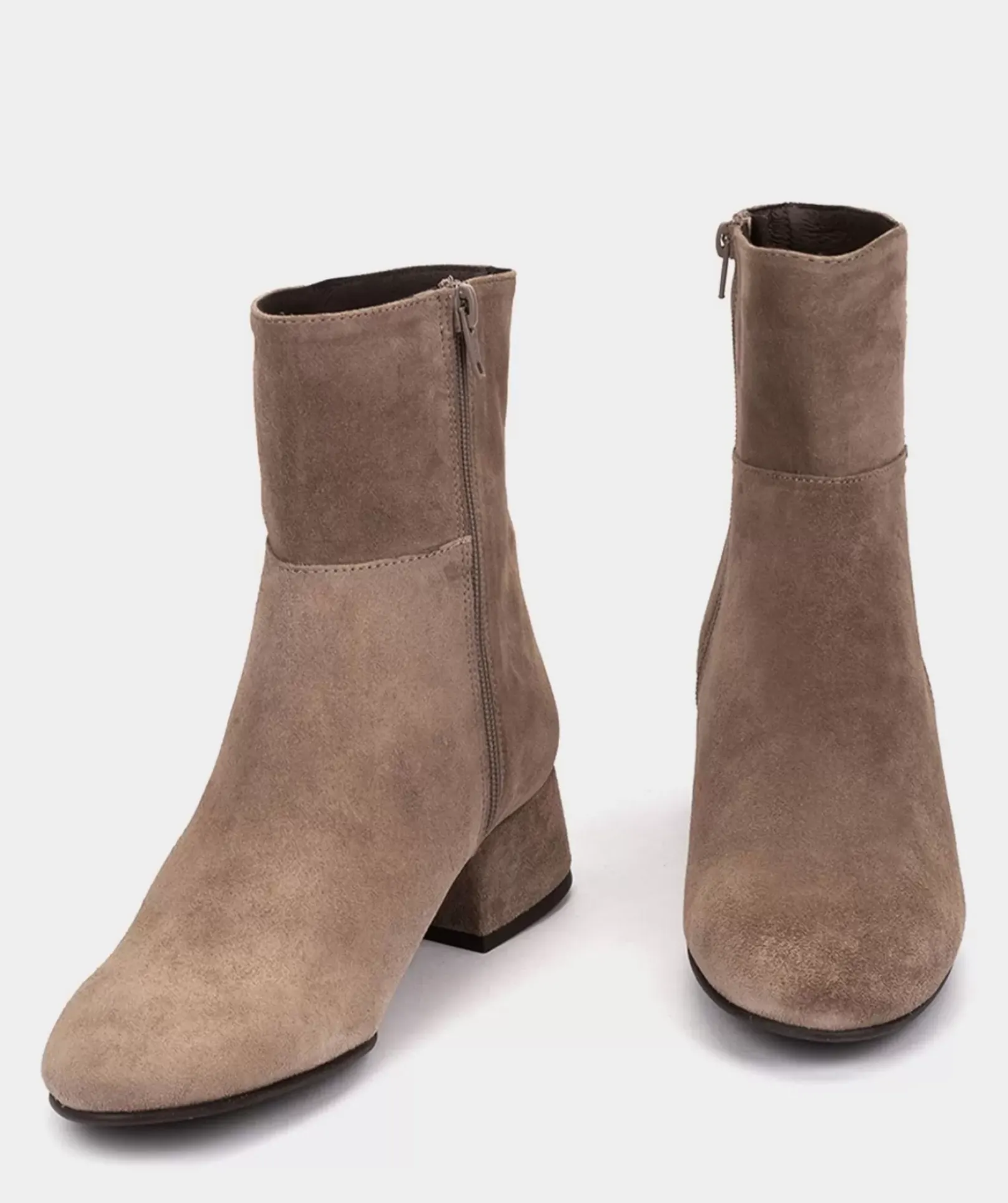Chaussure Pedro Miralles Bottines En Croute De Cuir De Couleur Taupe Velour Marmota