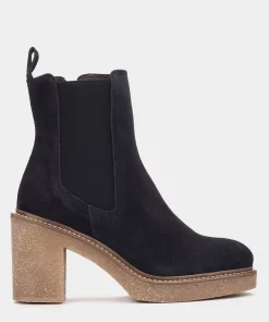 Chaussure Pedro Miralles Bottines En Cuir Bleu Marine Avec Empiecements Lateraux Elastiques Velour Navy