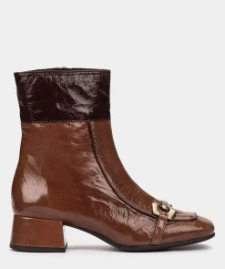 Chaussure Pedro Miralles Bottines En Cuir Verni De Couleur Cuir Avec Passepoils Contrastes Venice Polisandro