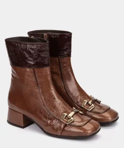 Chaussure Pedro Miralles Bottines En Cuir Verni De Couleur Cuir Avec Passepoils Contrastes Venice Polisandro