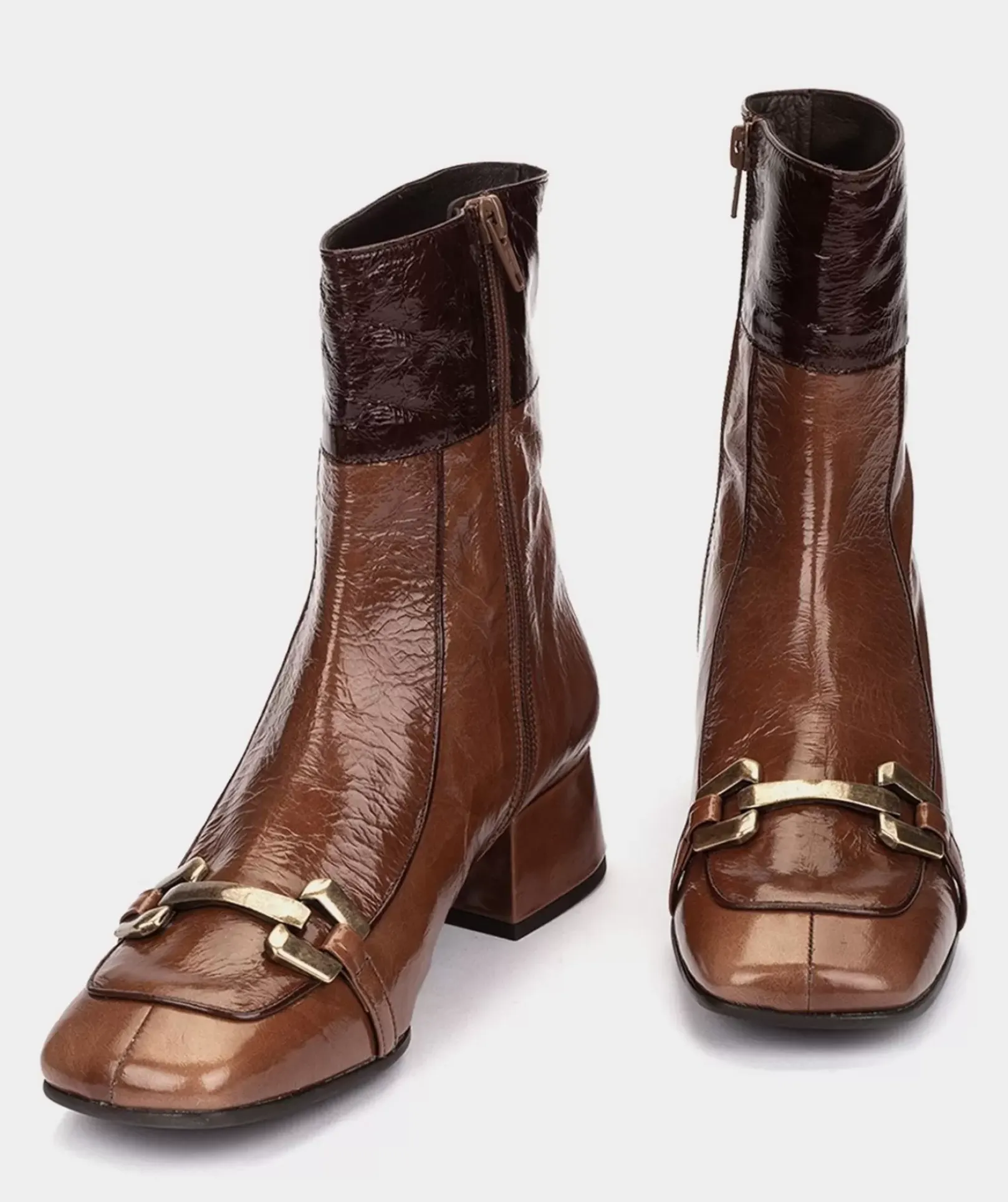 Chaussure Pedro Miralles Bottines En Cuir Verni De Couleur Cuir Avec Passepoils Contrastes Venice Polisandro