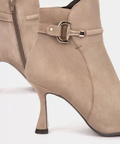 Chaussure Pedro Miralles Bottines En Daim De Couleur Beige Amalfi Sabbia
