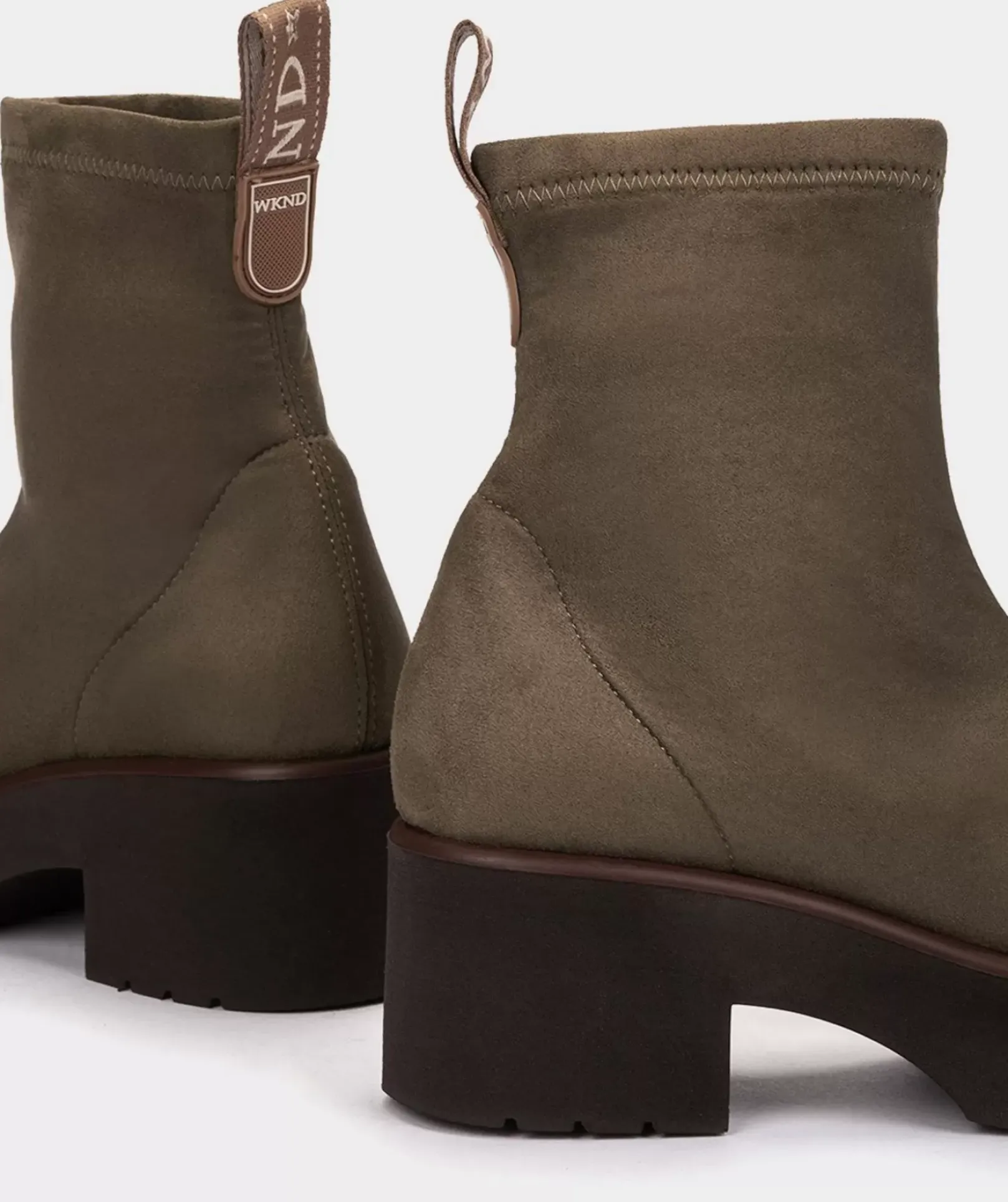 Chaussure Pedro Miralles Bottines En Tissu Extensible A Effet Daim De Couleur Taupe Ante Strech Taupe
