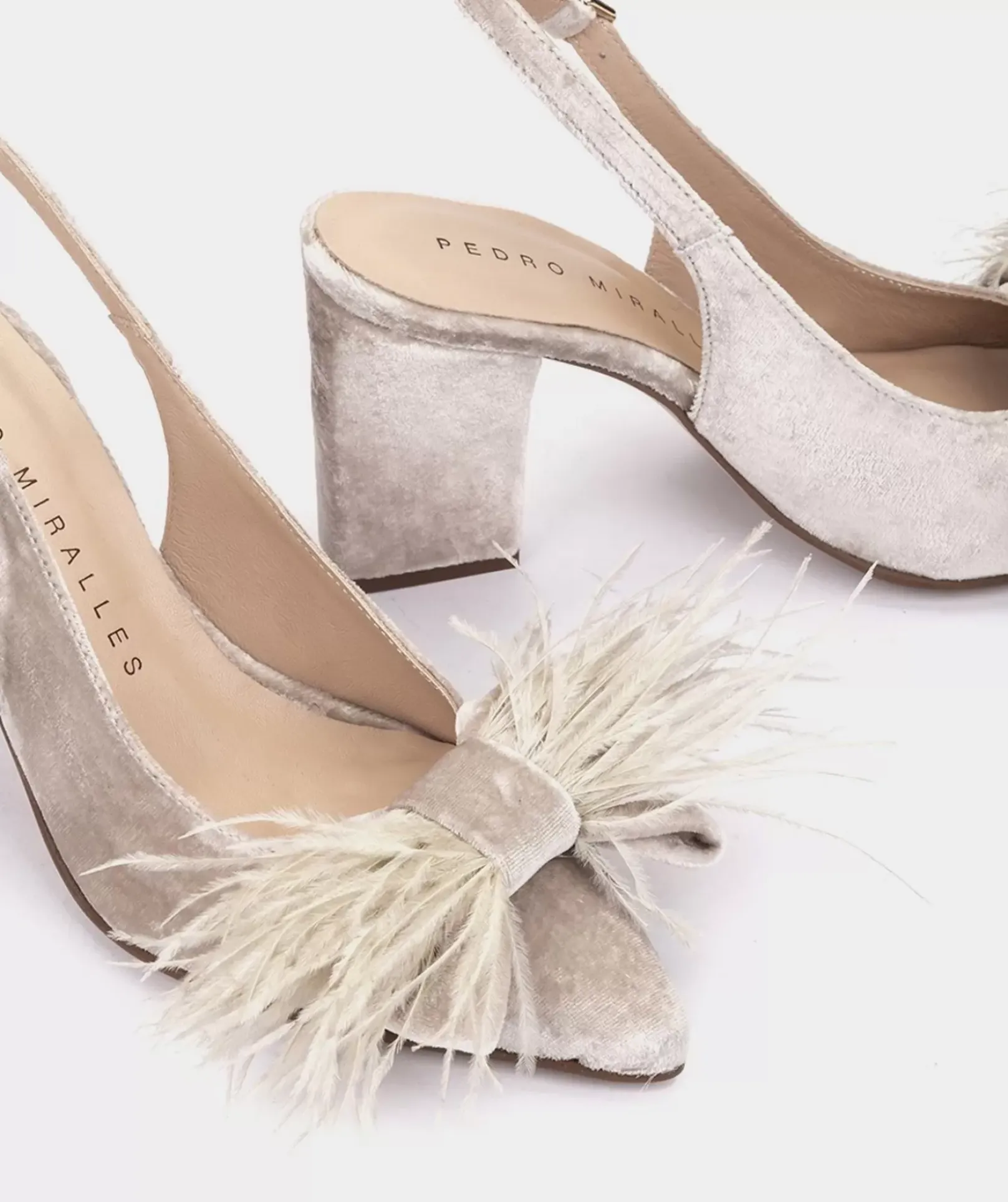 Chaussure Pedro Miralles Chaussures A Talons En Velours Velvet Beige