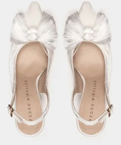 Chaussure Pedro Miralles Chaussures A Talons En Velours De Couleur Blanche Velvet Blanco