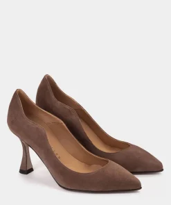 Chaussure Pedro Miralles Chaussures En Daim De Couleur Nude Avec Un Bout Pointu Et Des Talons Fins Amalfi Acero