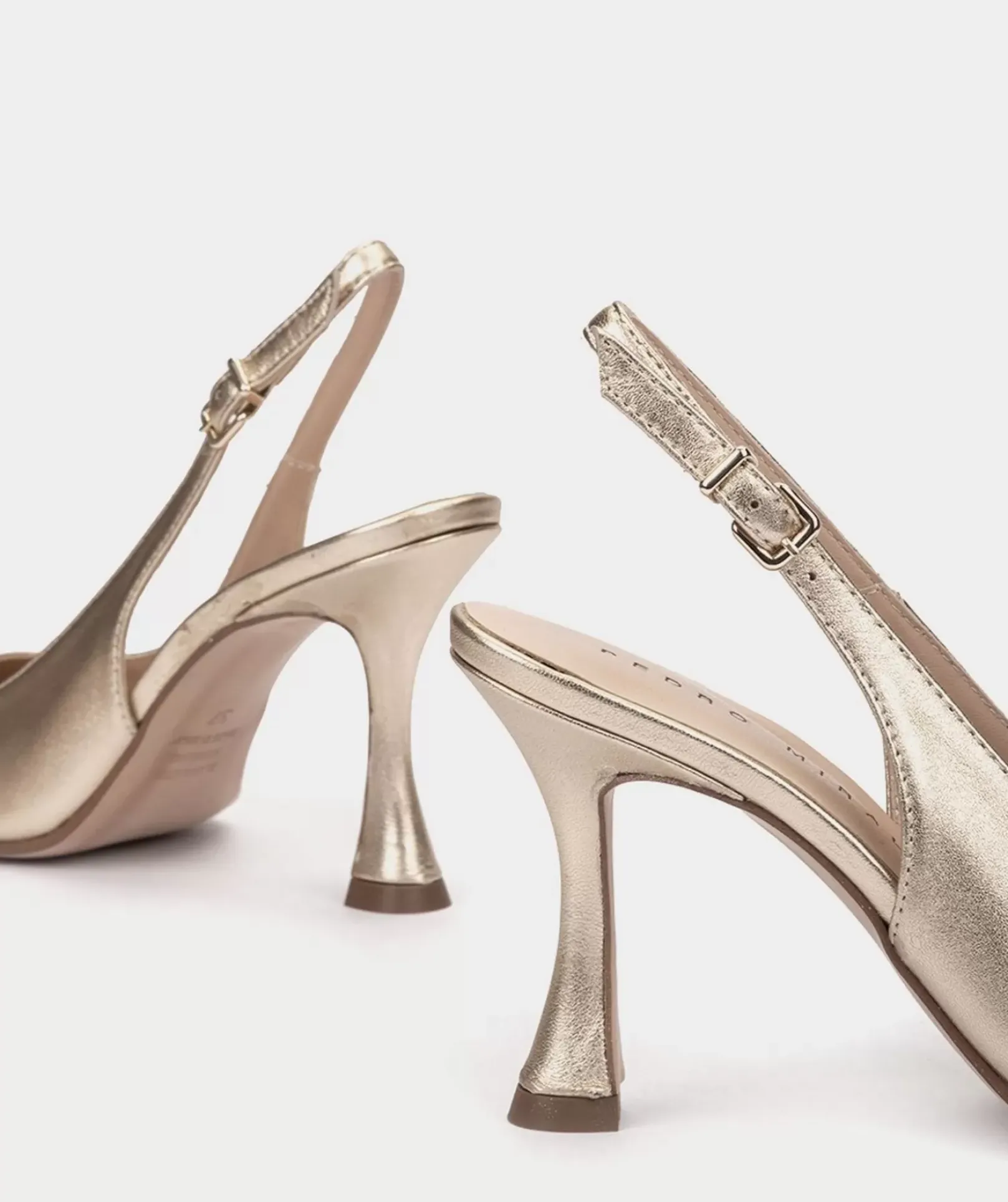 Chaussure Pedro Miralles Escarpins En Cuir Metallise Avec Talon En Cuir Metallise Napa Metal Platino