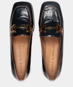 Chaussure Pedro Miralles Mocassins En Cuir Verni Bleu Marine Avec Ornements Dorees Venice Petroleo Venice Polisandro