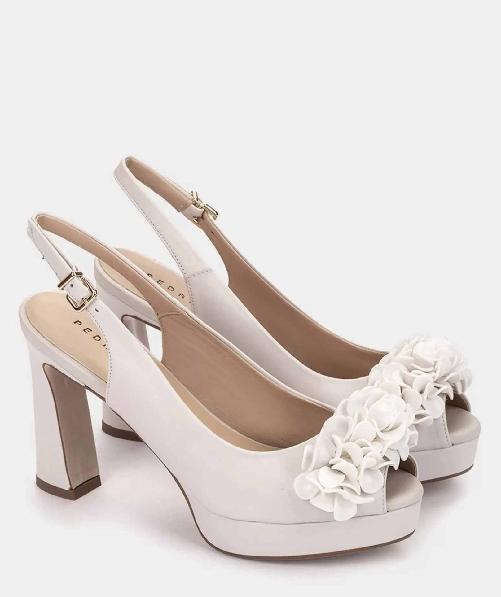 Chaussure Pedro Miralles Sandales A Talon Beige Avec Ornements Assortis Cloud Beige