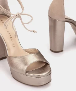 Chaussure Pedro Miralles Sandales A Talon En Cuir Metallise De Couleur Fumee Napa Metal Humo