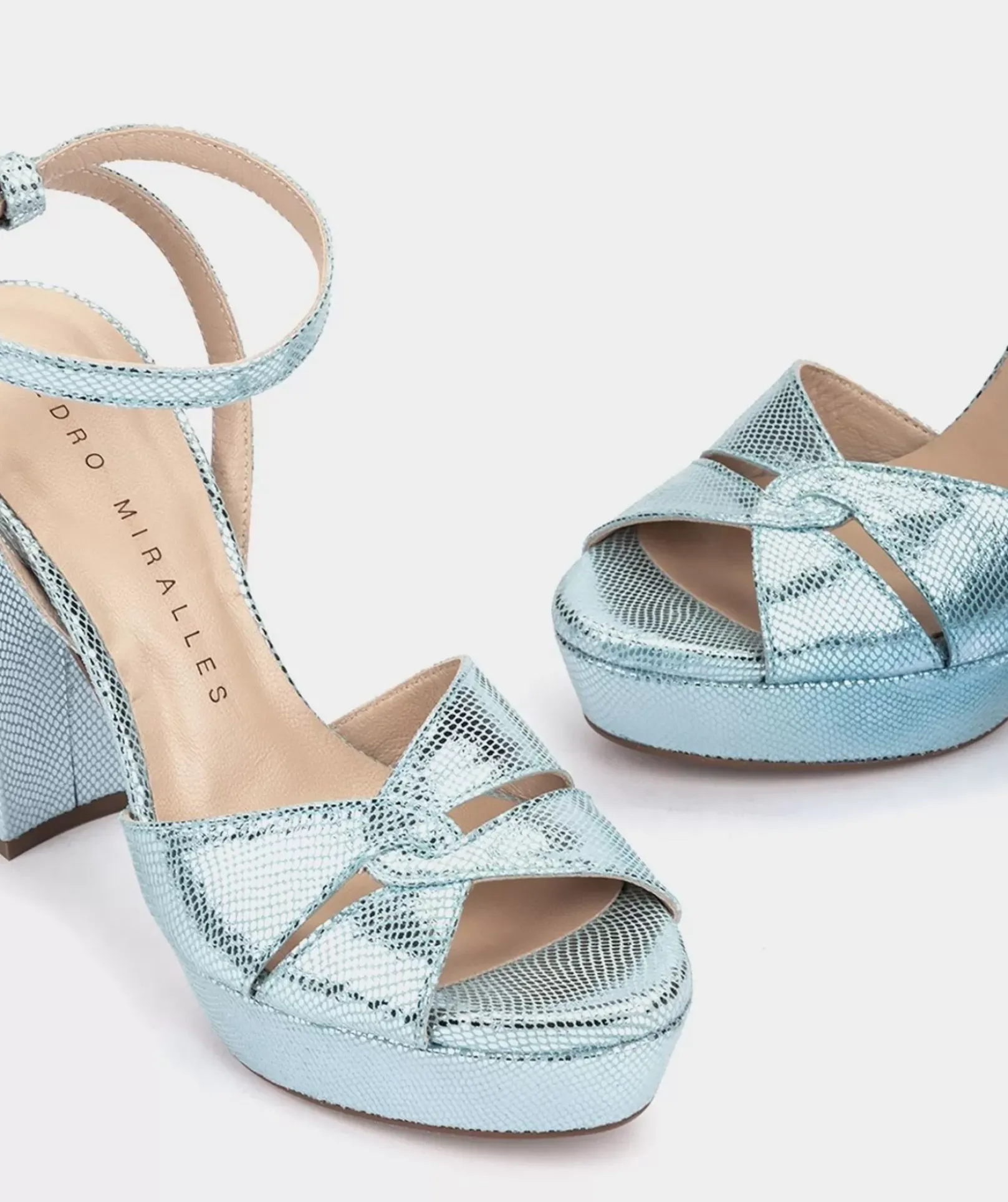 Chaussure Pedro Miralles Sandales A Talon Plateforme En Cuir Serpiente Metal Blue