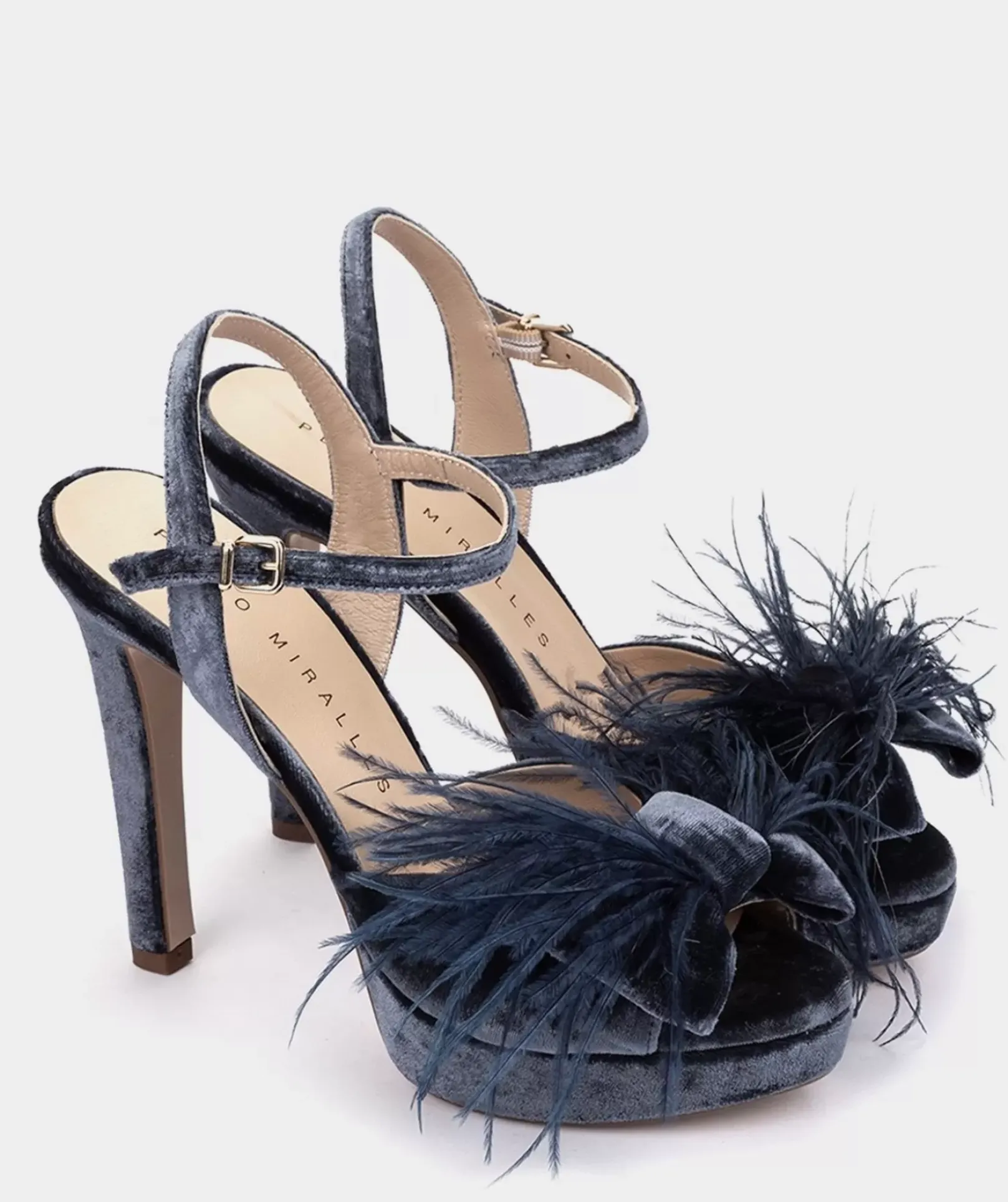 Chaussure Pedro Miralles Sandales A Talon Plateforme En Velours Velvet Vison