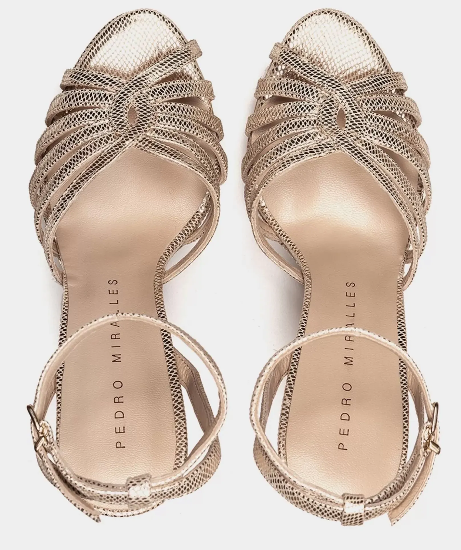 Chaussure Pedro Miralles Sandales A Talons Avec Plateforme En Cuir Gaufre Metallique De Couleur Platine Serpiente Metal Platino