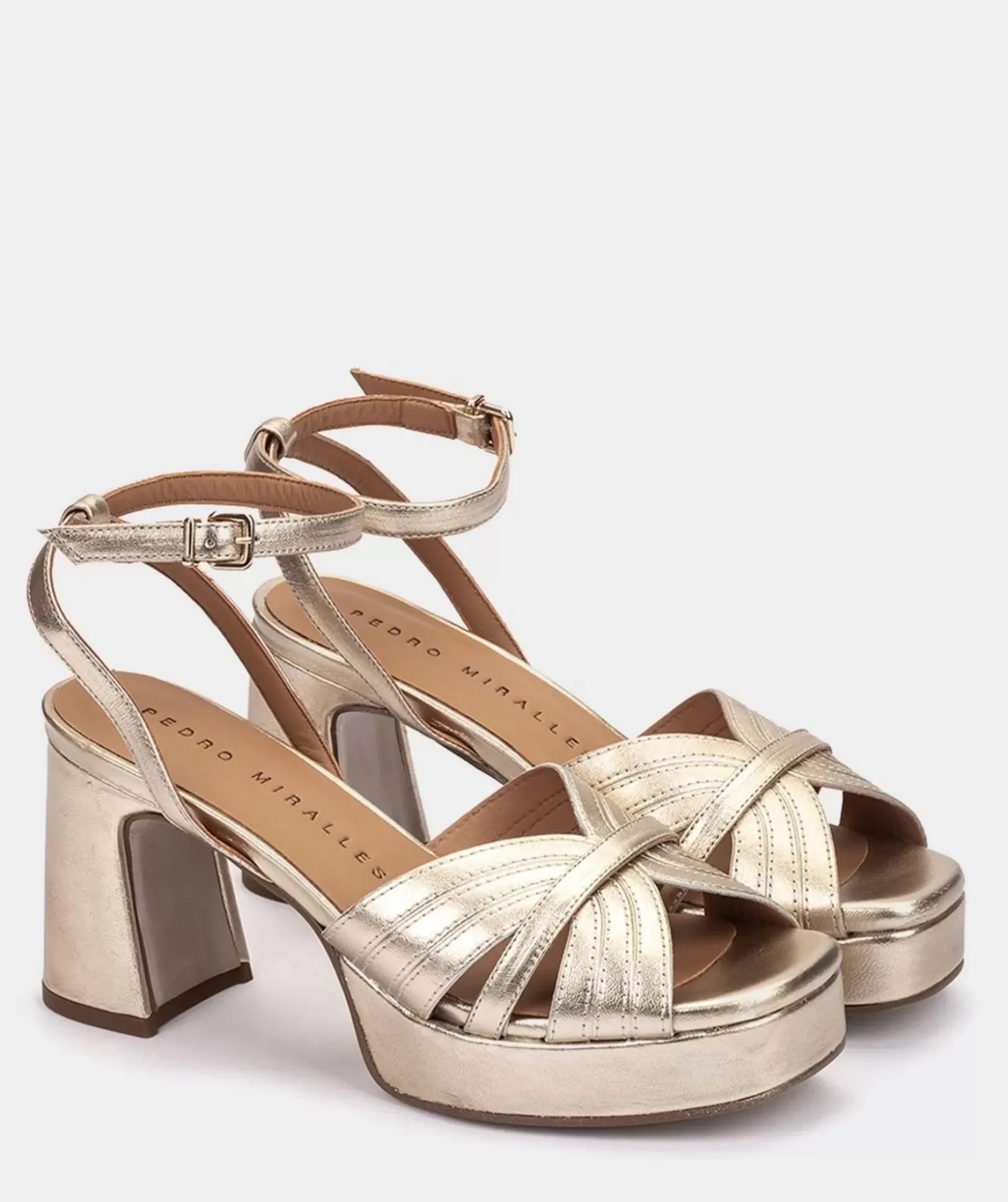 Chaussure Pedro Miralles Sandales En Cuir A Talon Large Ante Flux